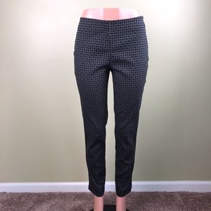 Vince Camuto Capri Pants Size 4